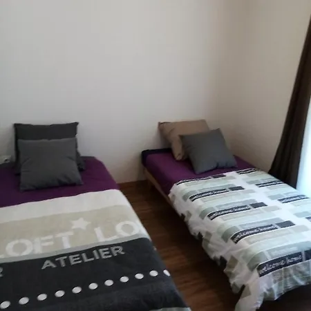 Appartement Soultzeren 度假居 *